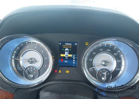 2014 Chrysler 300 из США, поврежденный, VIN 2C3CCAAG6EH305841